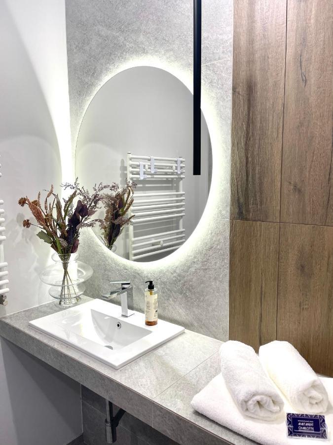 Apartcentrum-Charlotte -Parking-Air Conditioning Boleslawiec  Luaran gambar